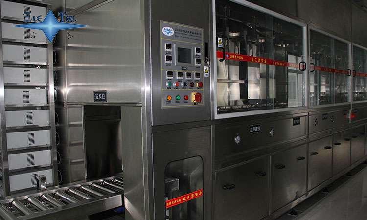 超聲波清洗技術在化學實驗中的應用與優勢 超聲波清洗技術在化學實驗中的應用與優勢