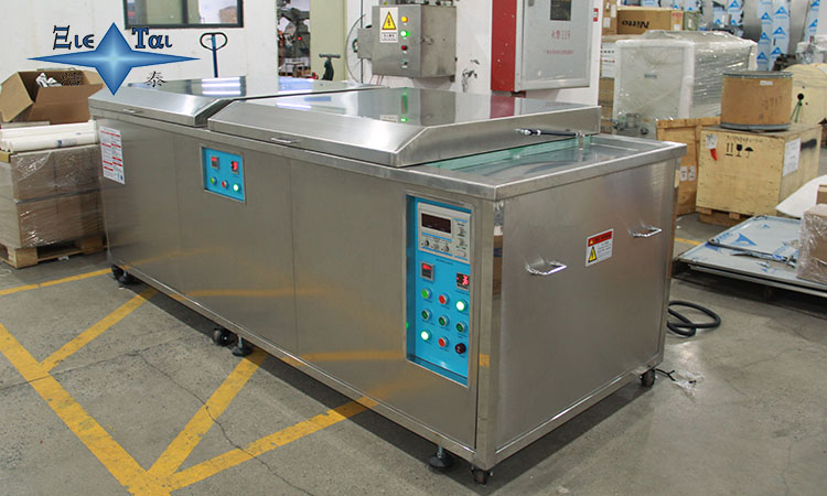 超聲波清洗機(jī)的振動(dòng)原理解析:核心技術(shù)與工作機(jī)制 超聲波清洗機(jī)的振動(dòng)原理解析:核心技術(shù)與工作機(jī)制