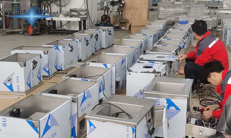 超聲波清洗機(jī)中的拋動(dòng)現(xiàn)象：成因、影響及解決方案